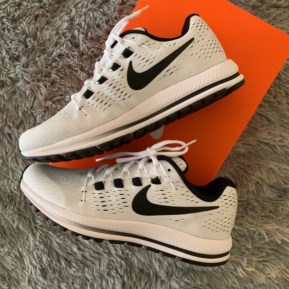 Nike Shoes - NIKE air zoom vomero 12 running shoes